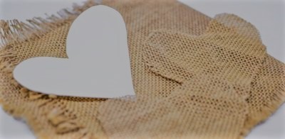 coeur en toile de jute