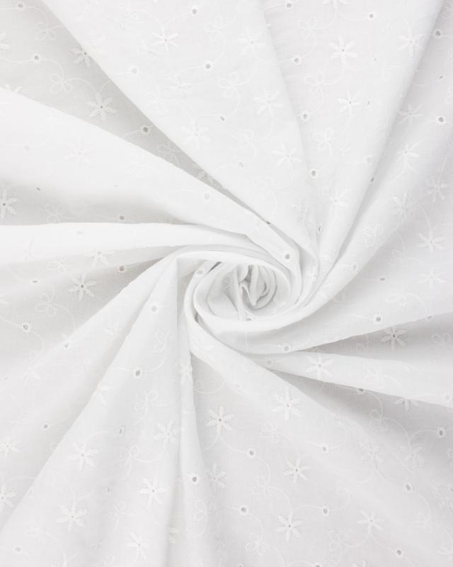 Gardenia Embroidered Cotton Fabric White - Tissushop