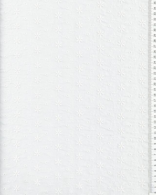 Gardenia Embroidered Cotton Fabric White - Tissushop