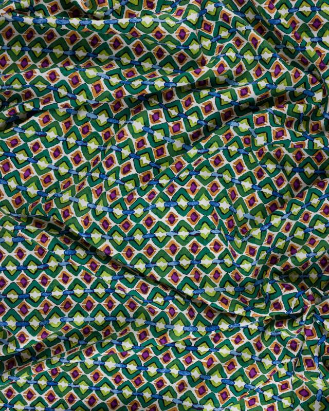 Fluid Printed Viscose Inca Pattern Green - Tissushop