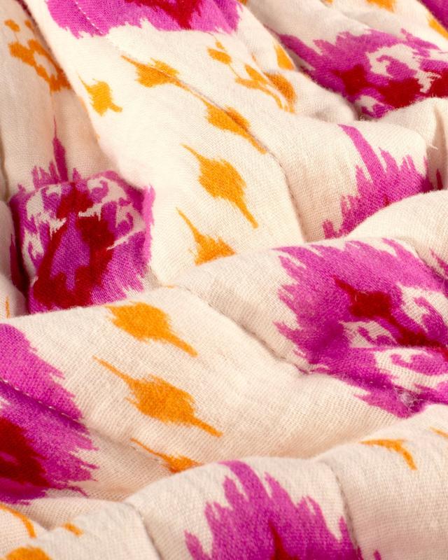 Muslin Bounded Fabric Reversible Printed pink Ikat Flower - Tissushop