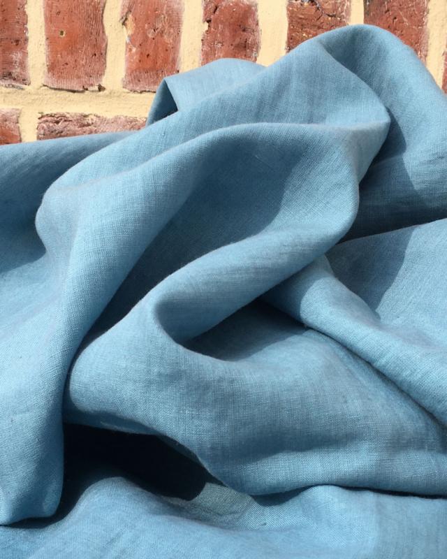 Washed linen fabric in 300 cm Blue Jeans - Tissushop