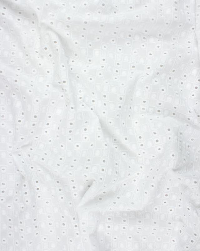 Daisy embroidered Cotton Fabric White - Tissushop